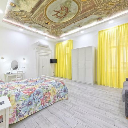 B&B Rest A Napoli Экстерьер фото