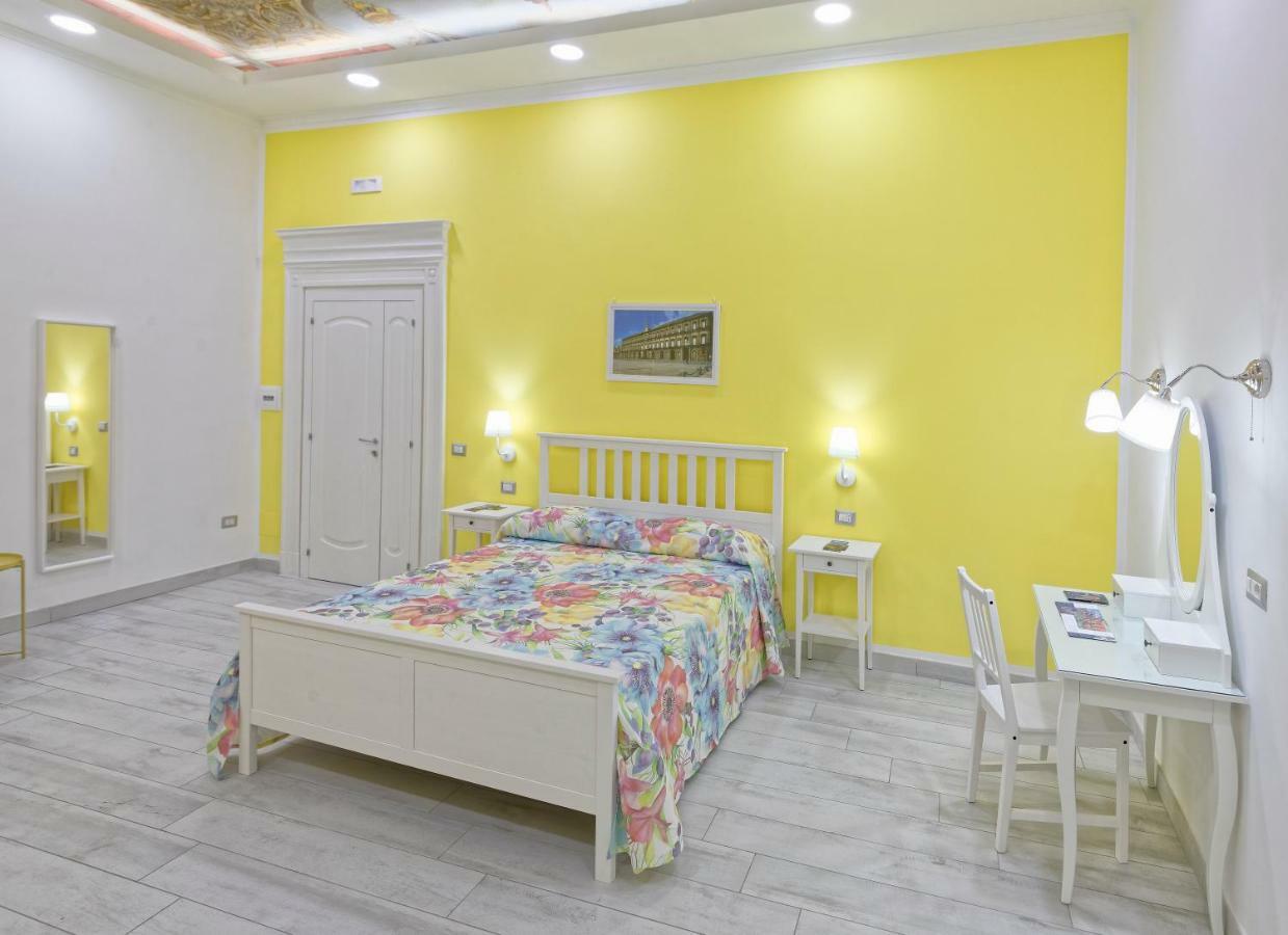 B&B Rest A Napoli Экстерьер фото